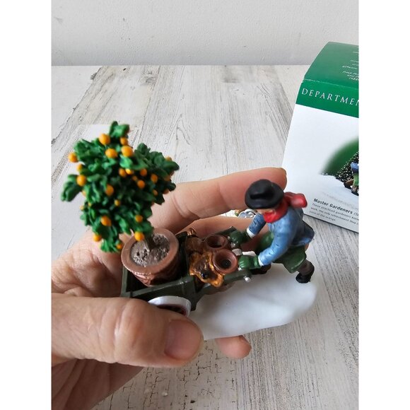 Dept 56 58458 Master gardeners tree planters people accessory Dickens cart - Picture 8 of 14